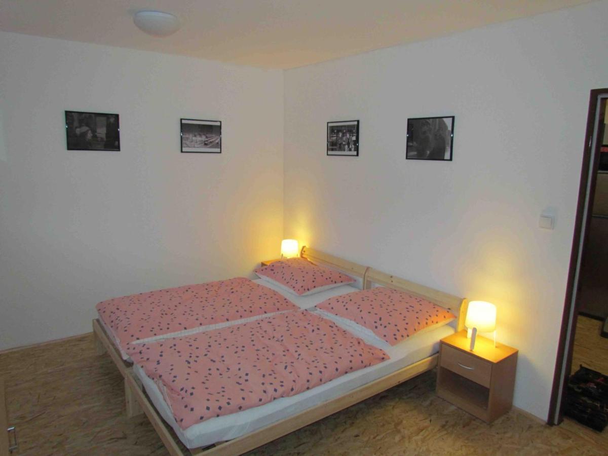 Aparthotel Dopravna Alzbetin Železná Ruda Esterno foto